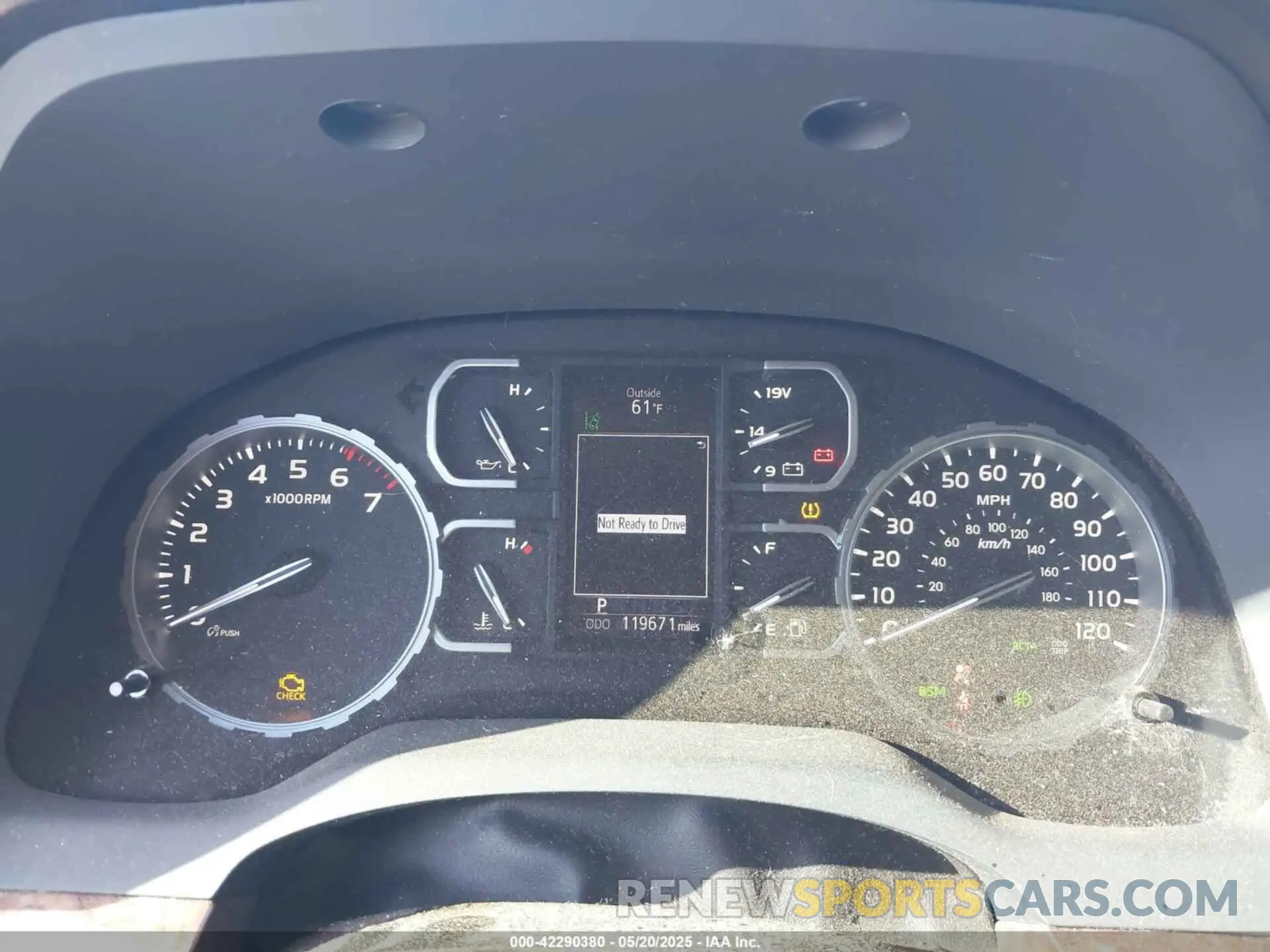 7 Photograph of a damaged car 5TFAY5F17KX791678 TOYOTA TUNDRA 2019