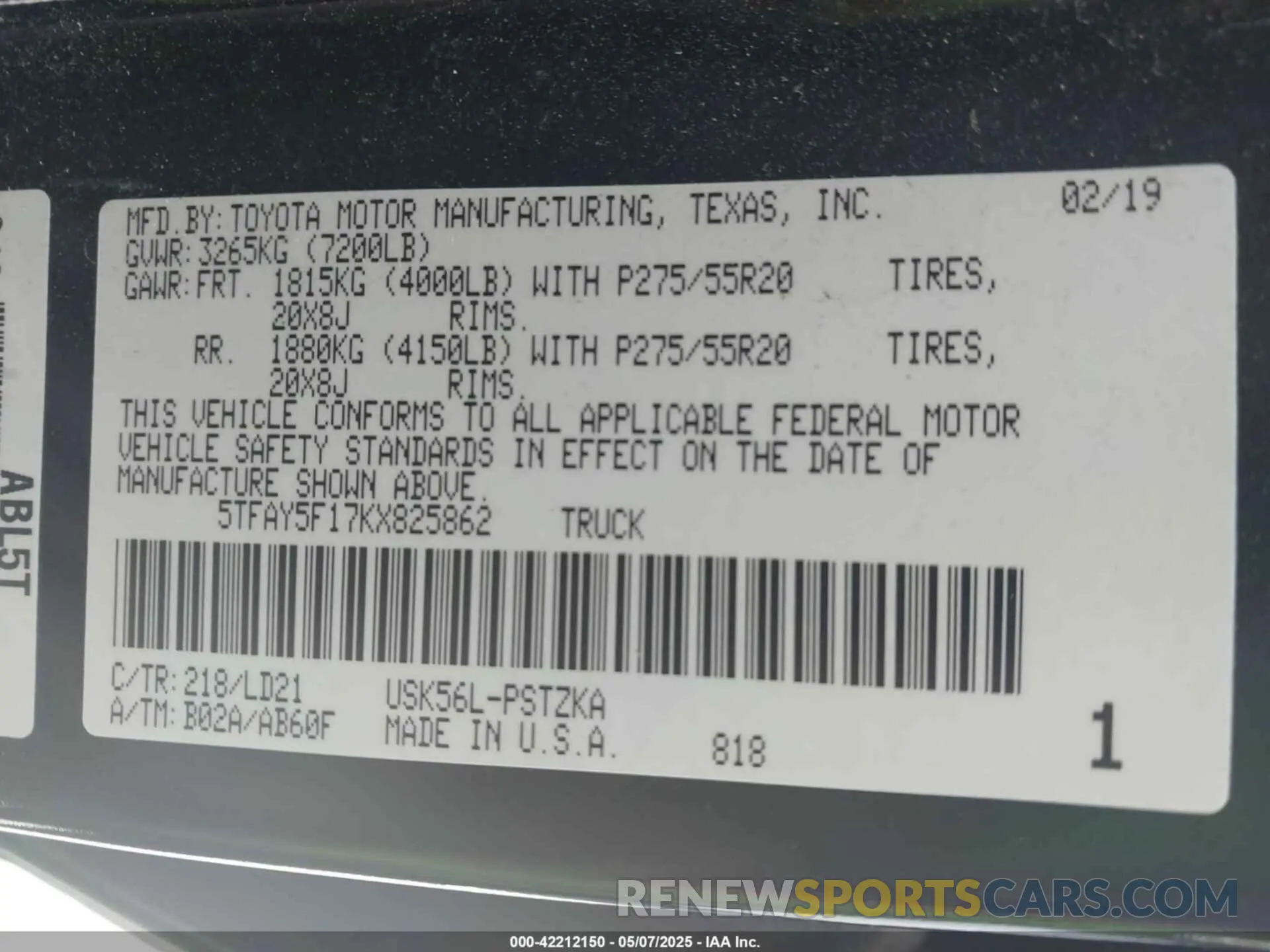 9 Photograph of a damaged car 5TFAY5F17KX825862 TOYOTA TUNDRA 2019
