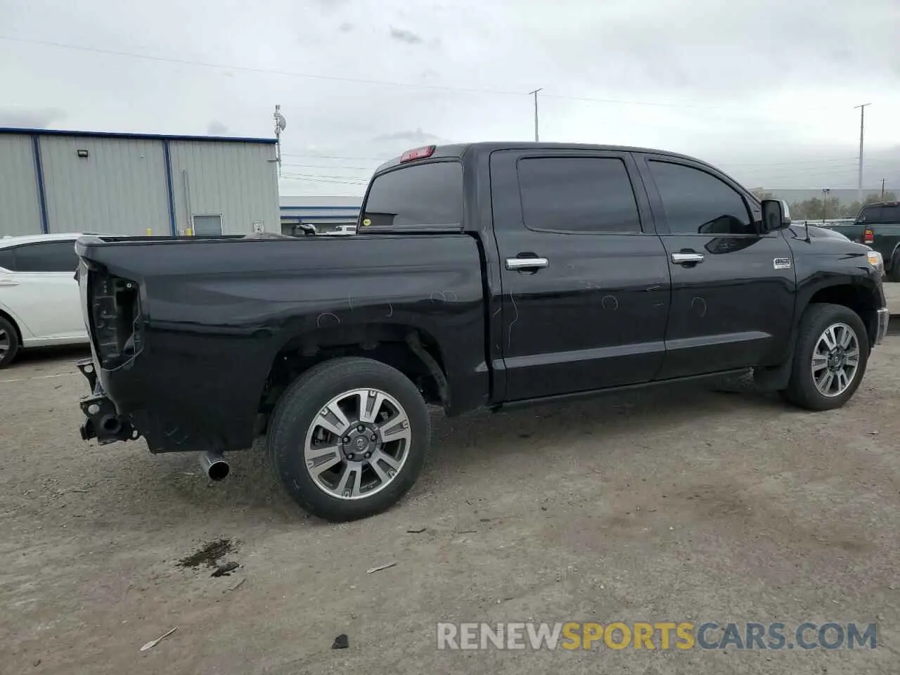 3 Photograph of a damaged car 5TFAY5F17KX829846 TOYOTA TUNDRA 2019