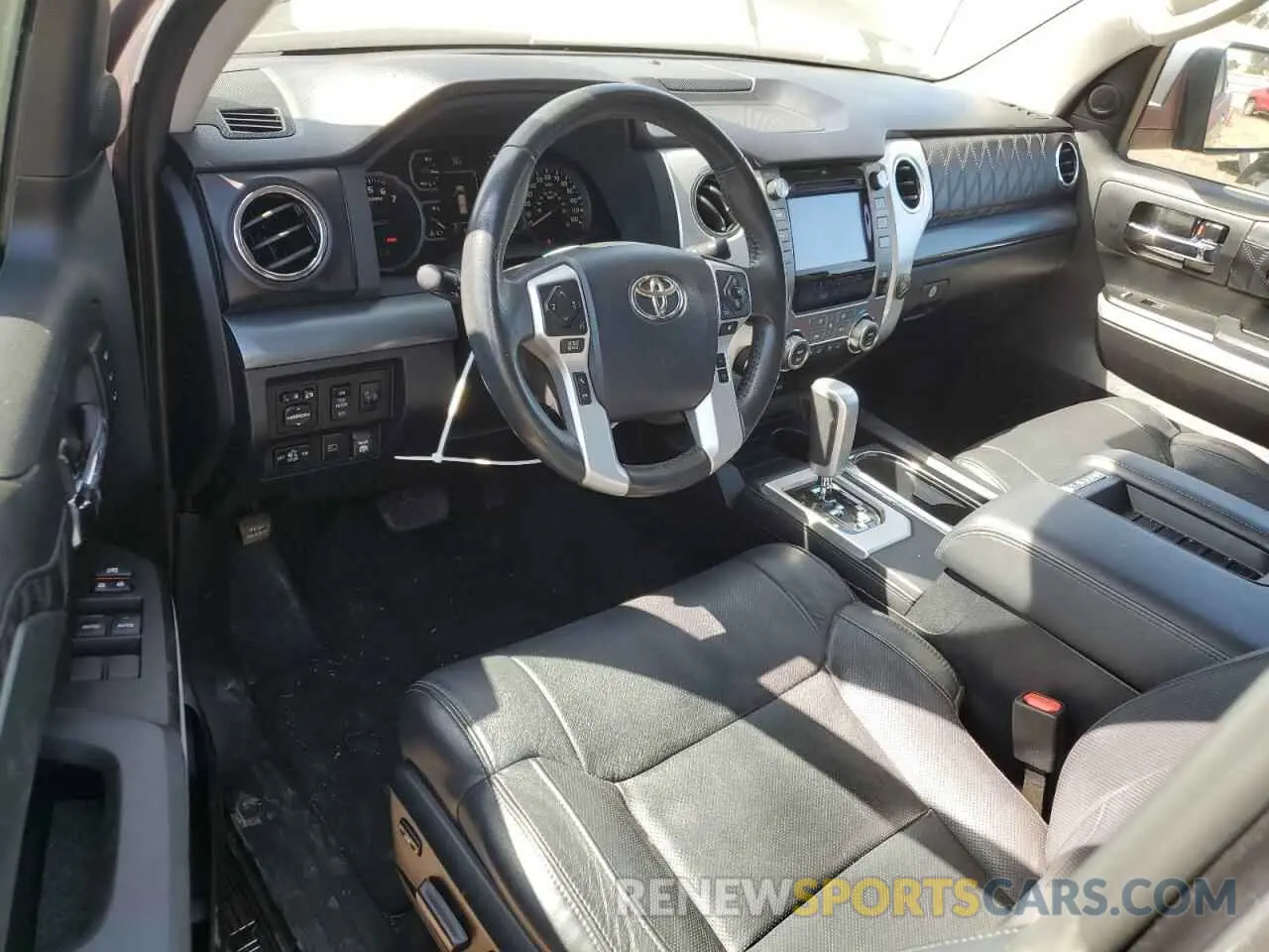 8 Photograph of a damaged car 5TFAY5F17KX853435 TOYOTA TUNDRA 2019