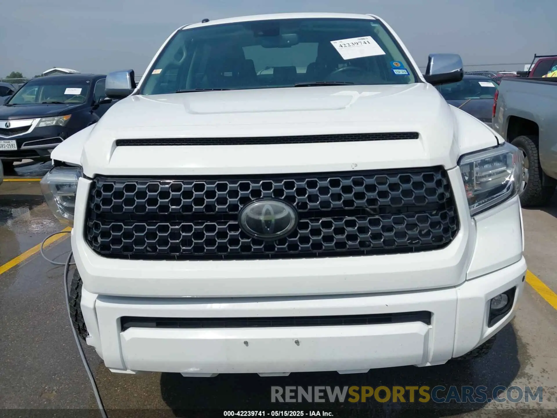 12 Photograph of a damaged car 5TFAY5F17KX869635 TOYOTA TUNDRA 2019