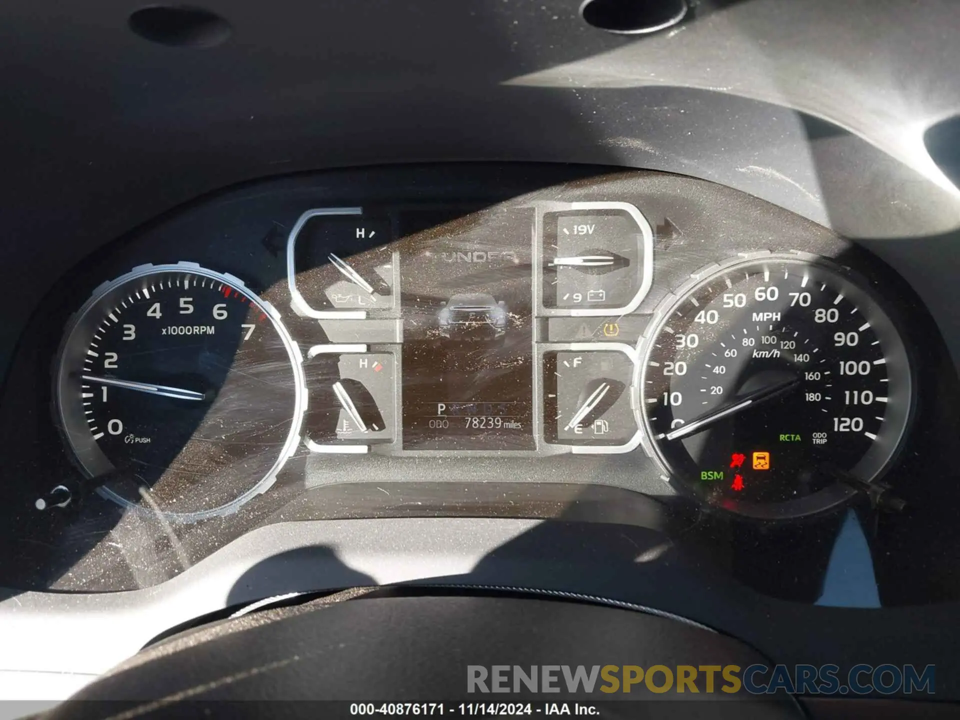 7 Photograph of a damaged car 5TFAY5F18KX804194 TOYOTA TUNDRA 2019