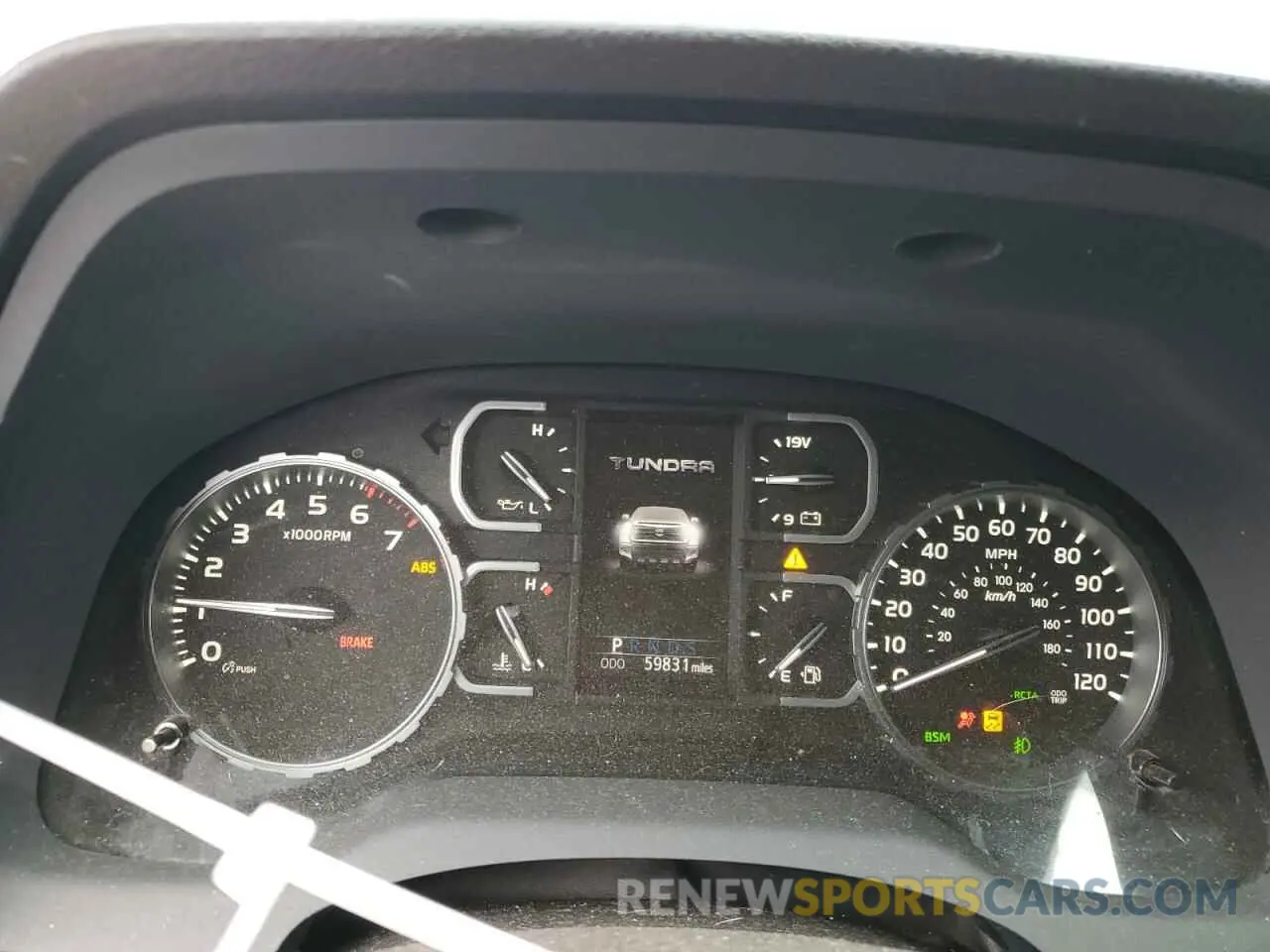 9 Photograph of a damaged car 5TFAY5F19KX823613 TOYOTA TUNDRA 2019