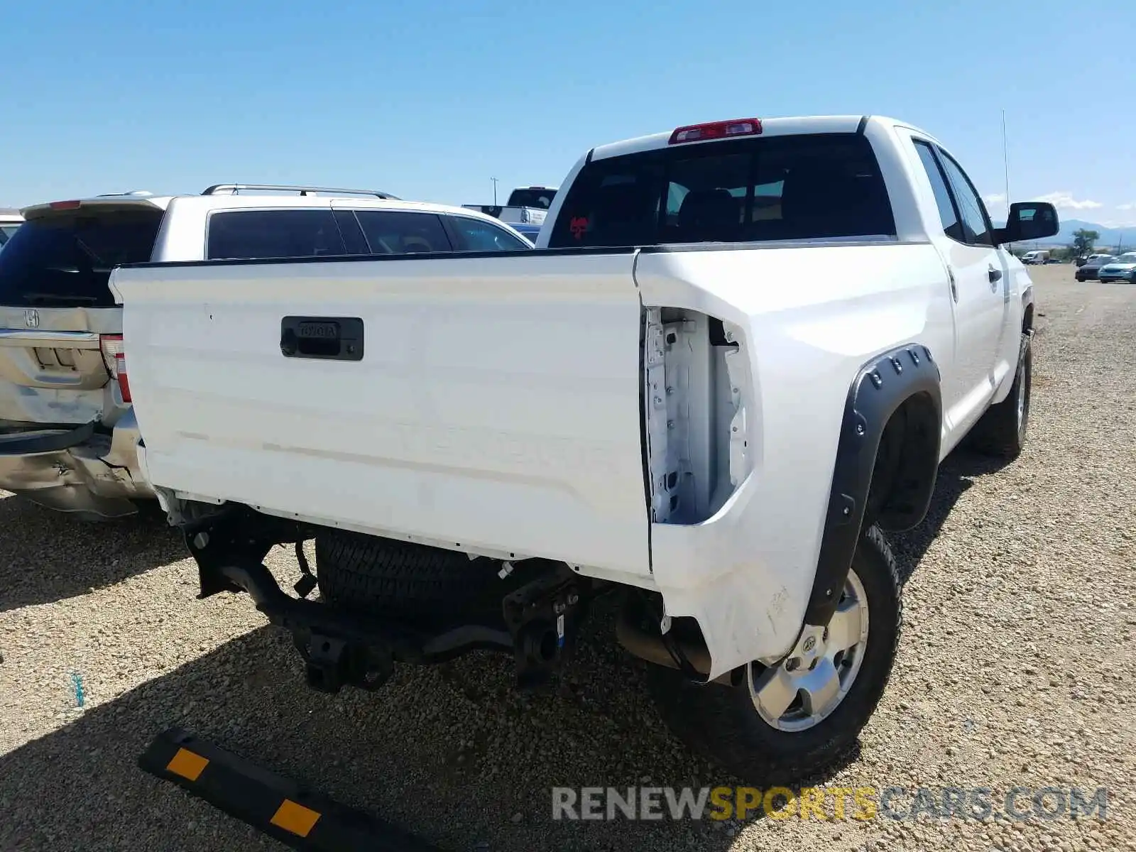 4 Photograph of a damaged car 5TFBY5F12KX845246 TOYOTA TUNDRA 2019