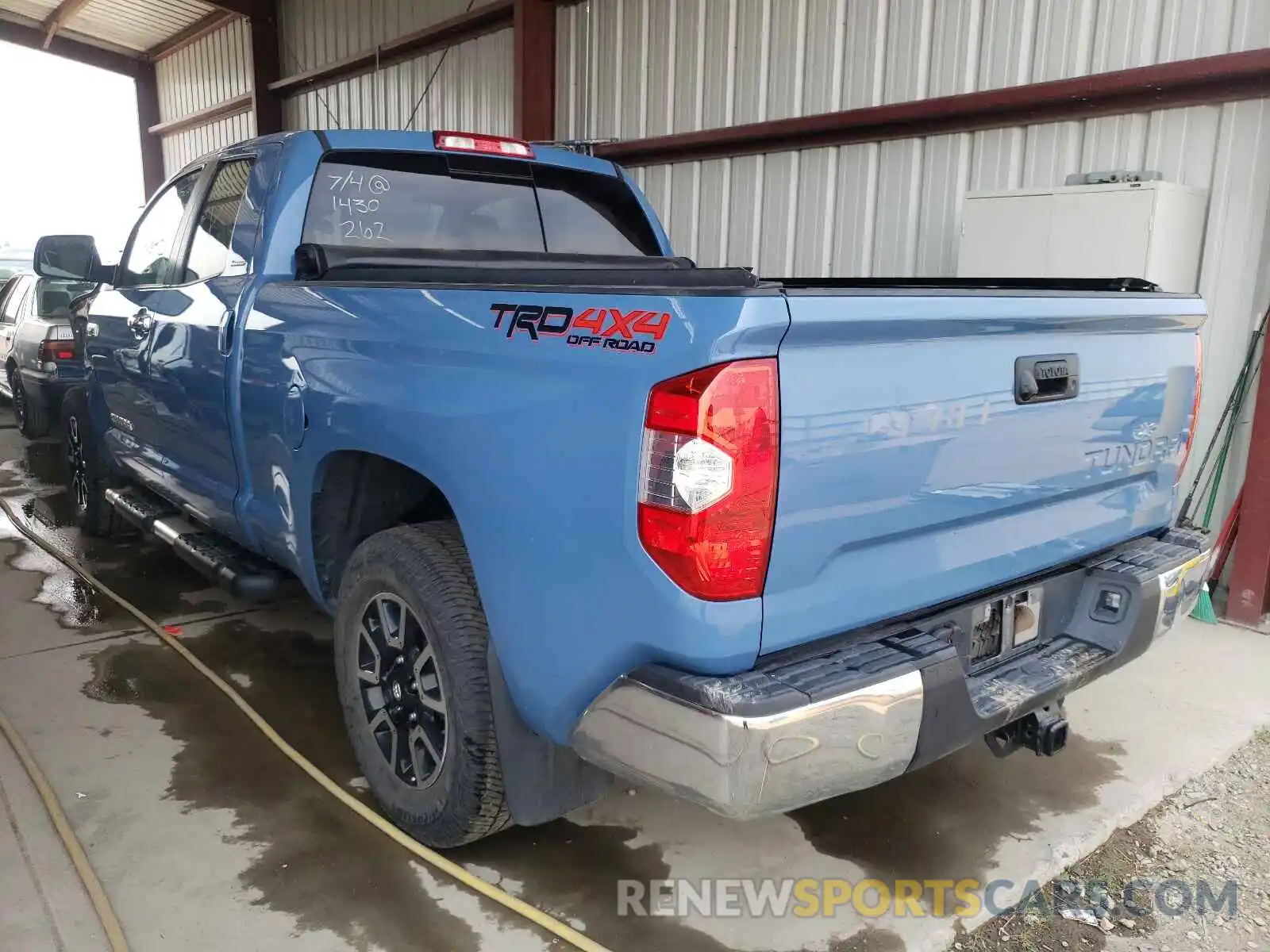 3 Photograph of a damaged car 5TFBY5F16KX795323 TOYOTA TUNDRA 2019