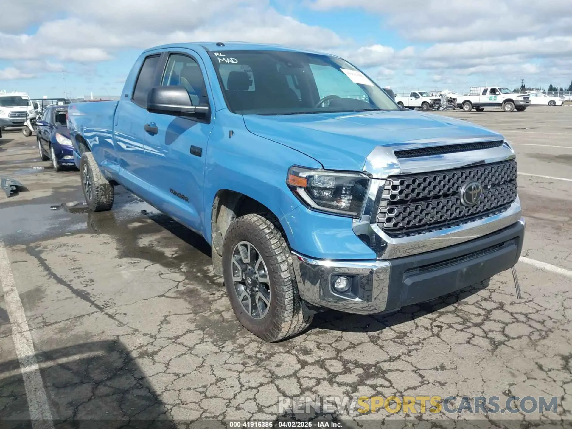 1 Photograph of a damaged car 5TFCY5F1XKX024481 TOYOTA TUNDRA 2019