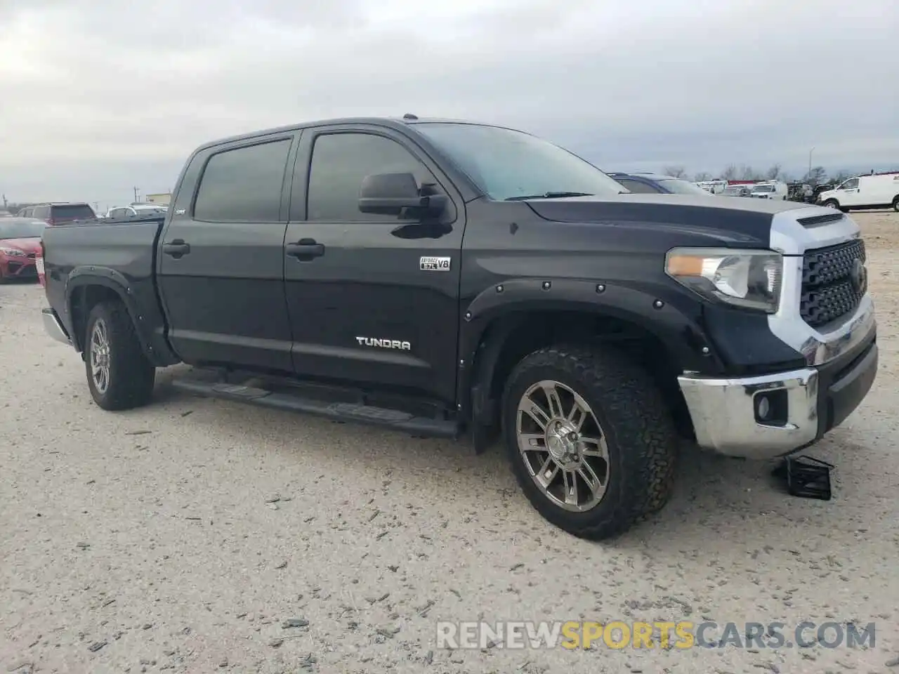 4 Photograph of a damaged car 5TFDW5F10KX796367 TOYOTA TUNDRA 2019