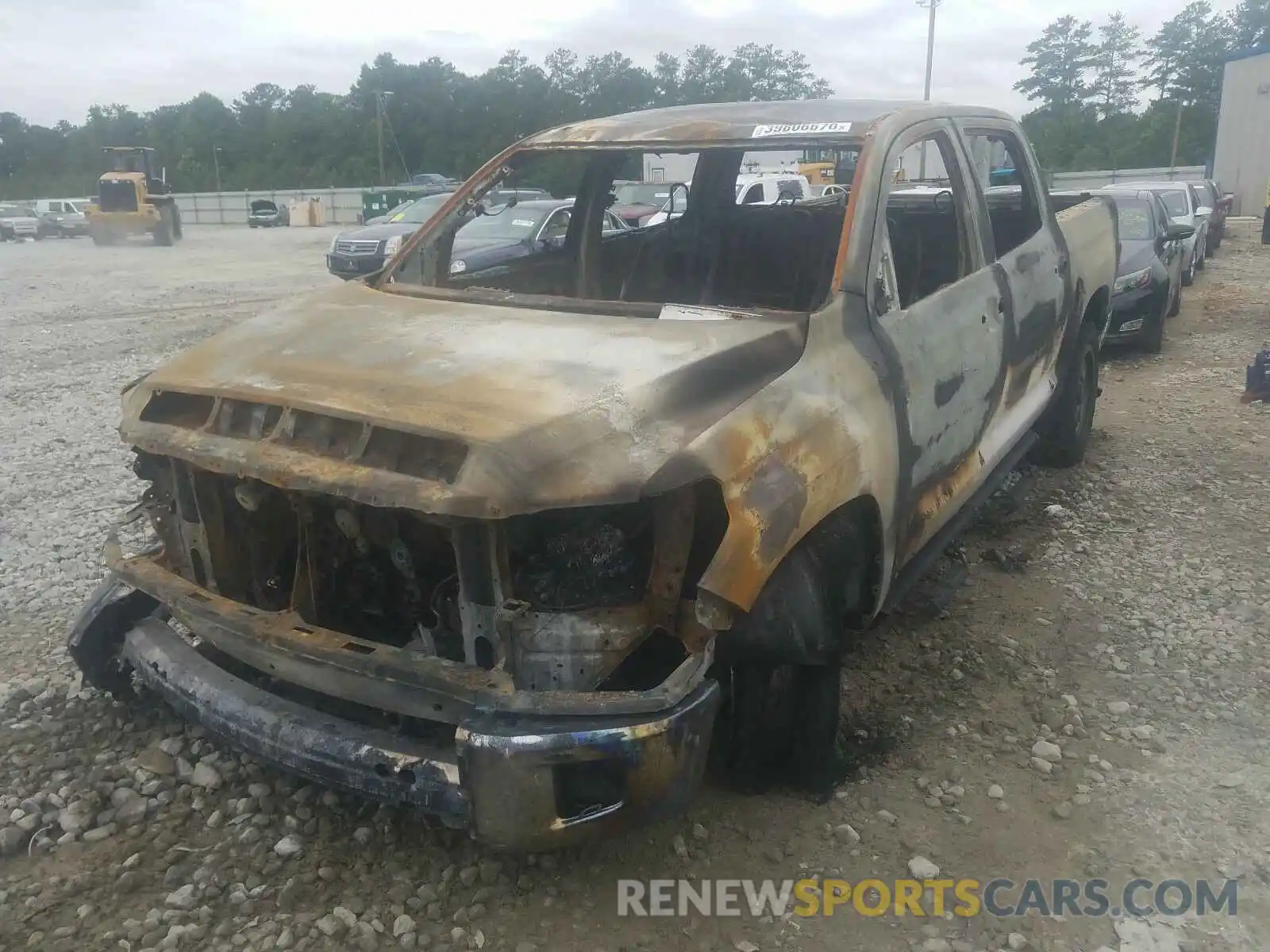 2 Photograph of a damaged car 5TFDW5F10KX800384 TOYOTA TUNDRA 2019