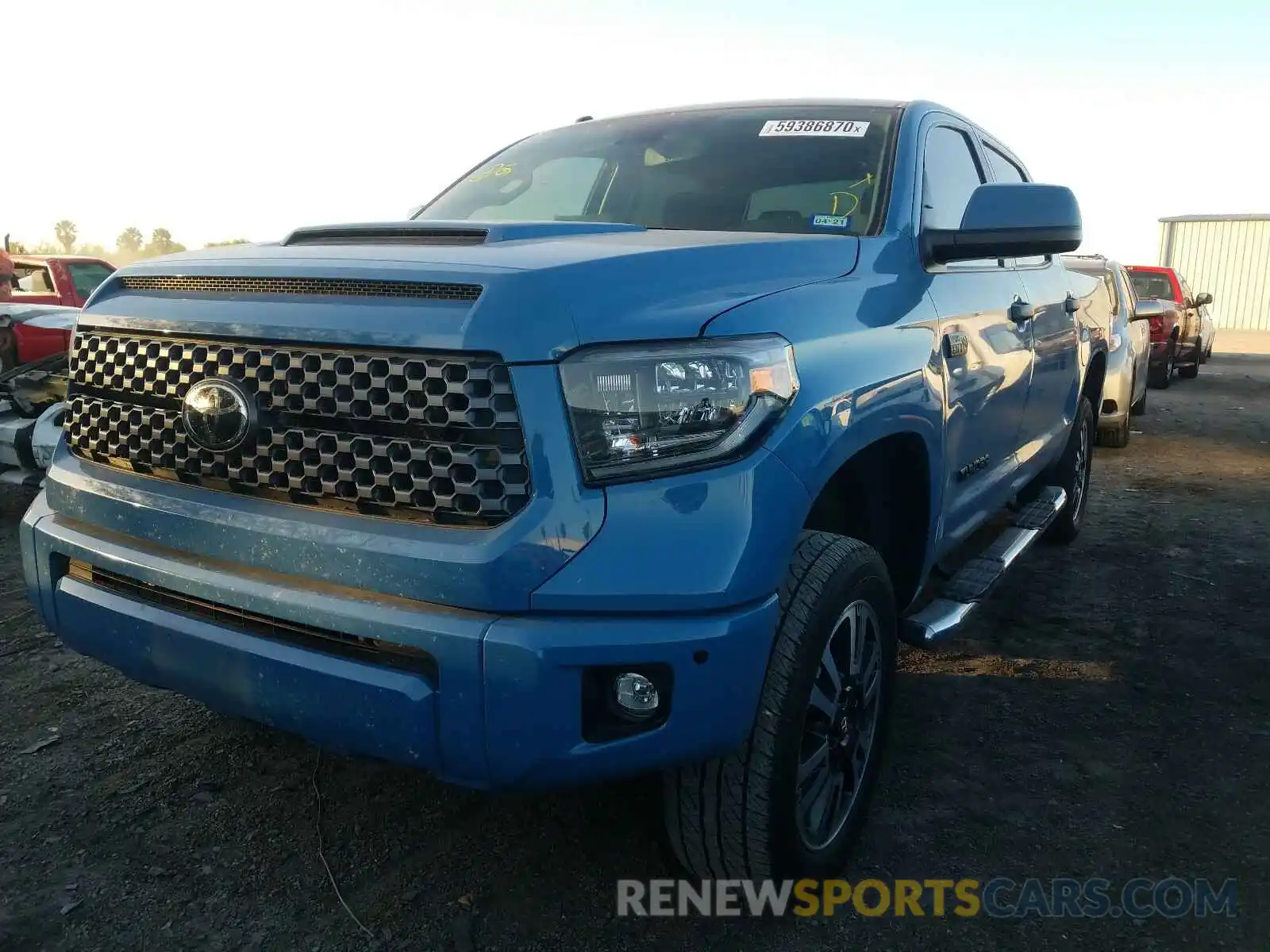 2 Photograph of a damaged car 5TFDW5F10KX816312 TOYOTA TUNDRA 2019