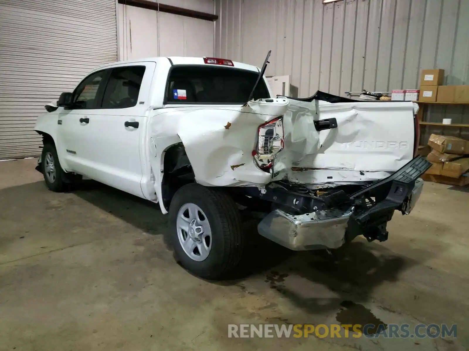 3 Photograph of a damaged car 5TFDW5F10KX870144 TOYOTA TUNDRA 2019