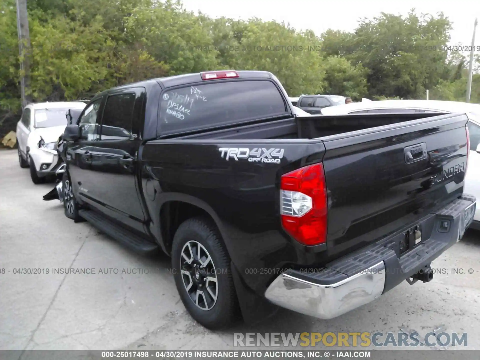 3 Photograph of a damaged car 5TFDW5F12KX830454 TOYOTA TUNDRA 2019