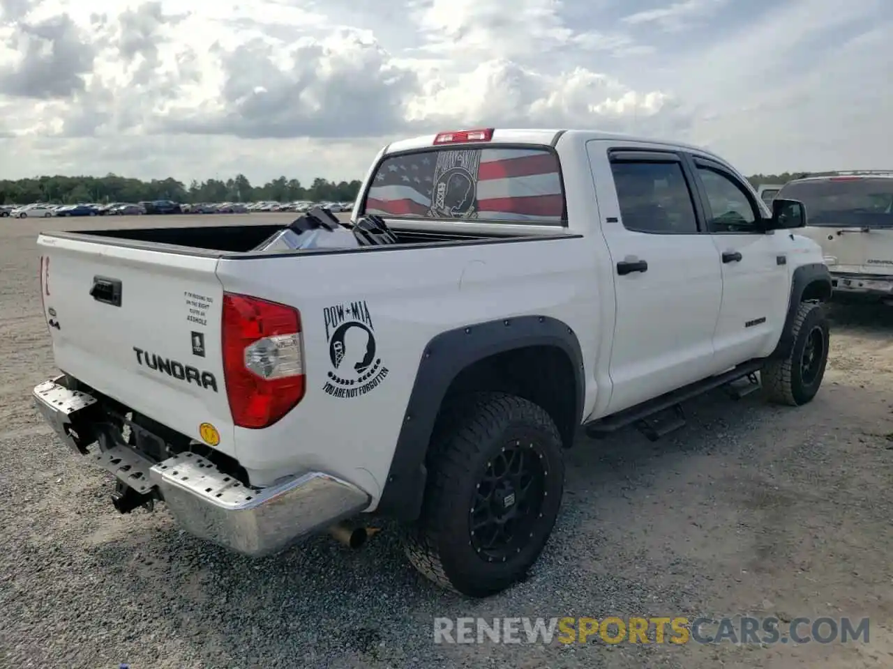 4 Photograph of a damaged car 5TFDW5F12KX842961 TOYOTA TUNDRA 2019