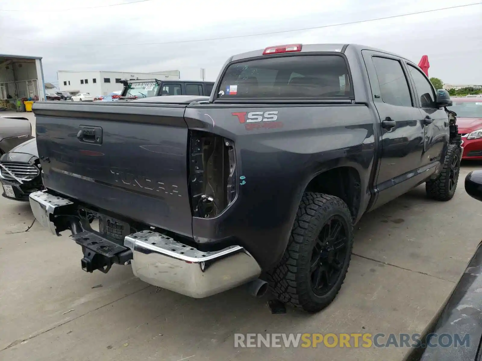 4 Photograph of a damaged car 5TFDW5F12KX868654 TOYOTA TUNDRA 2019