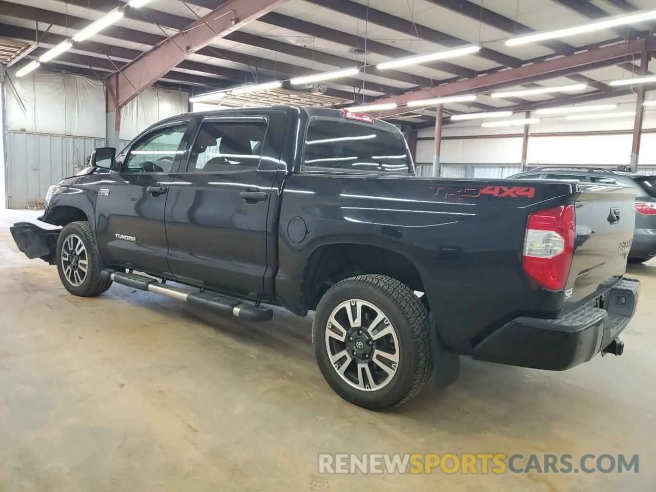 2 Photograph of a damaged car 5TFDW5F13KX780292 TOYOTA TUNDRA 2019