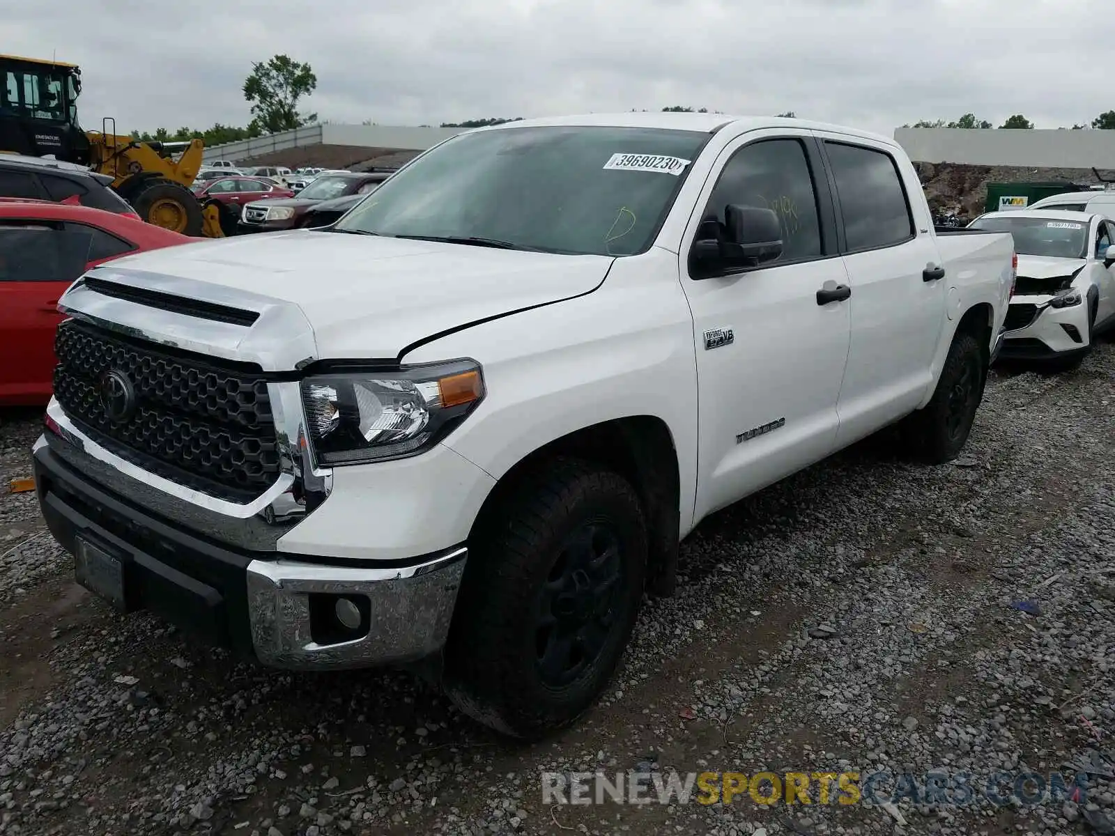 2 Photograph of a damaged car 5TFDW5F13KX781748 TOYOTA TUNDRA 2019