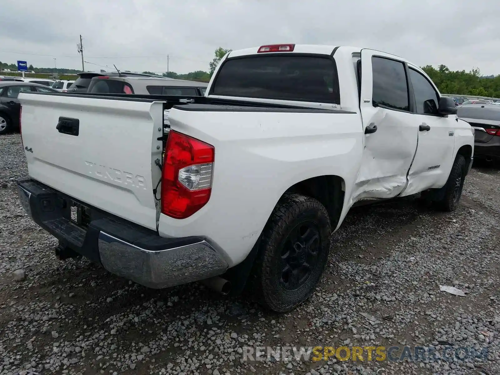 4 Photograph of a damaged car 5TFDW5F13KX781748 TOYOTA TUNDRA 2019