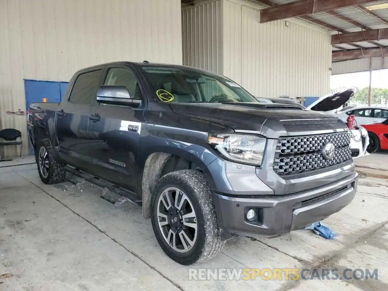 1 Photograph of a damaged car 5TFDW5F13KX788537 TOYOTA TUNDRA 2019