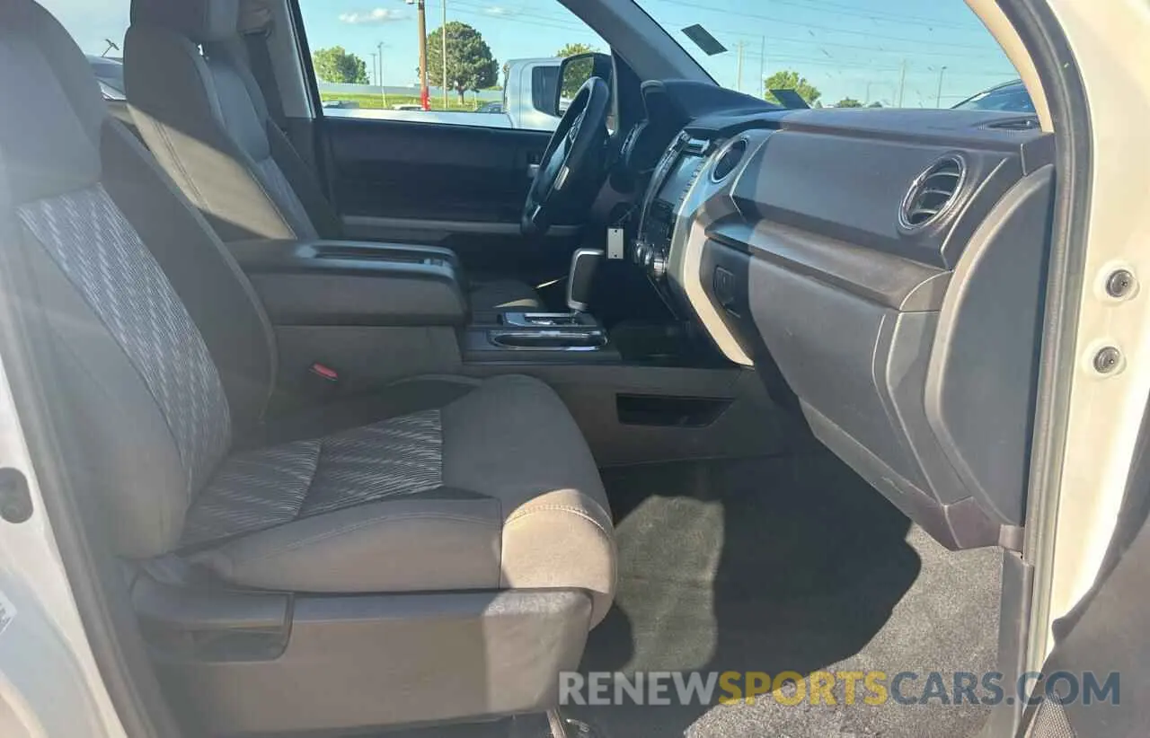 5 Photograph of a damaged car 5TFDW5F13KX795570 TOYOTA TUNDRA 2019