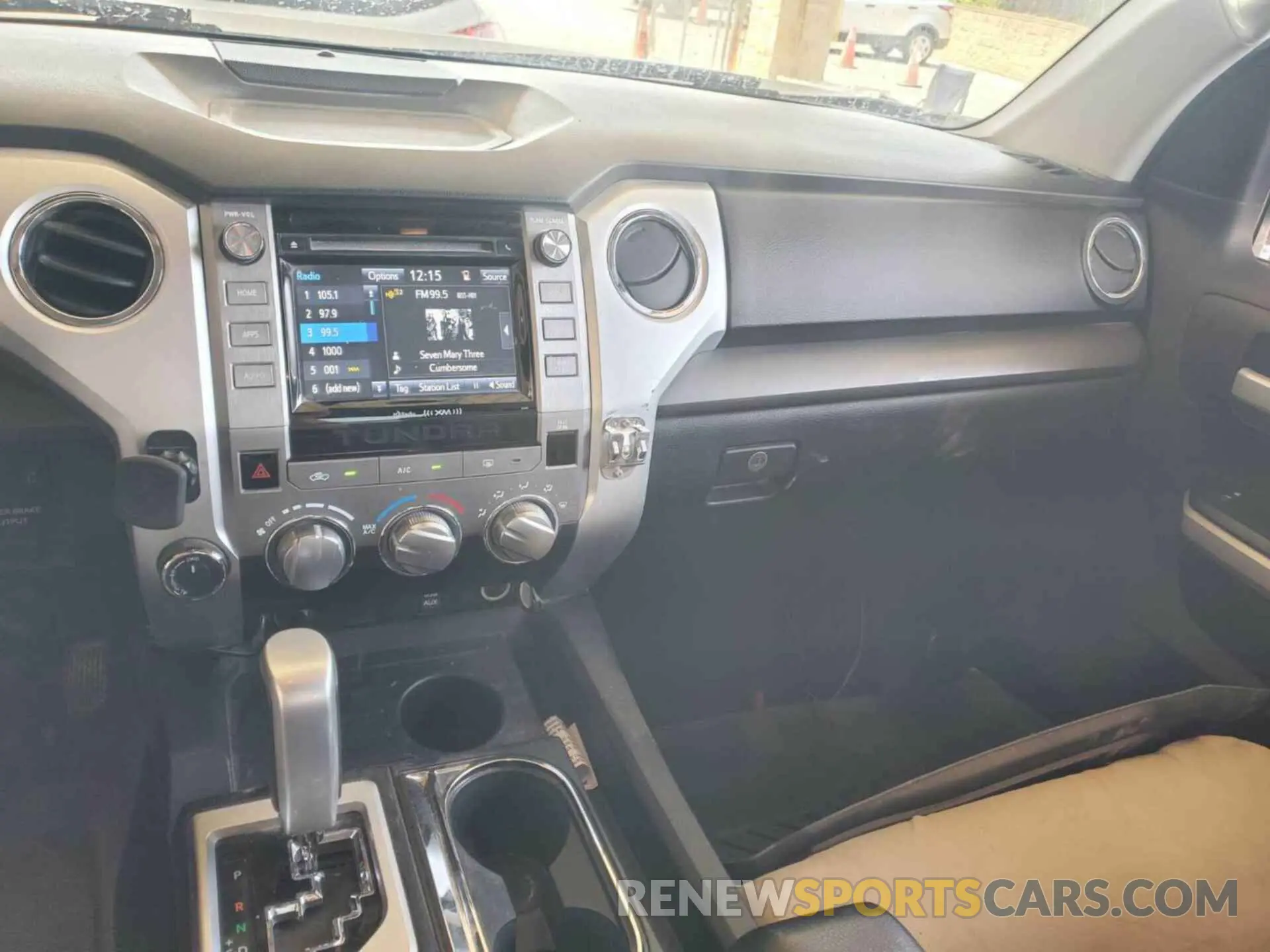 20 Photograph of a damaged car 5TFDW5F13KX831919 TOYOTA TUNDRA 2019