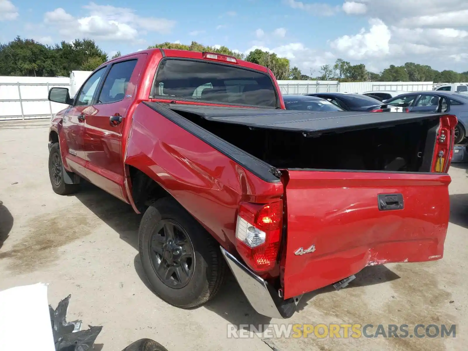 3 Photograph of a damaged car 5TFDW5F13KX844699 TOYOTA TUNDRA 2019