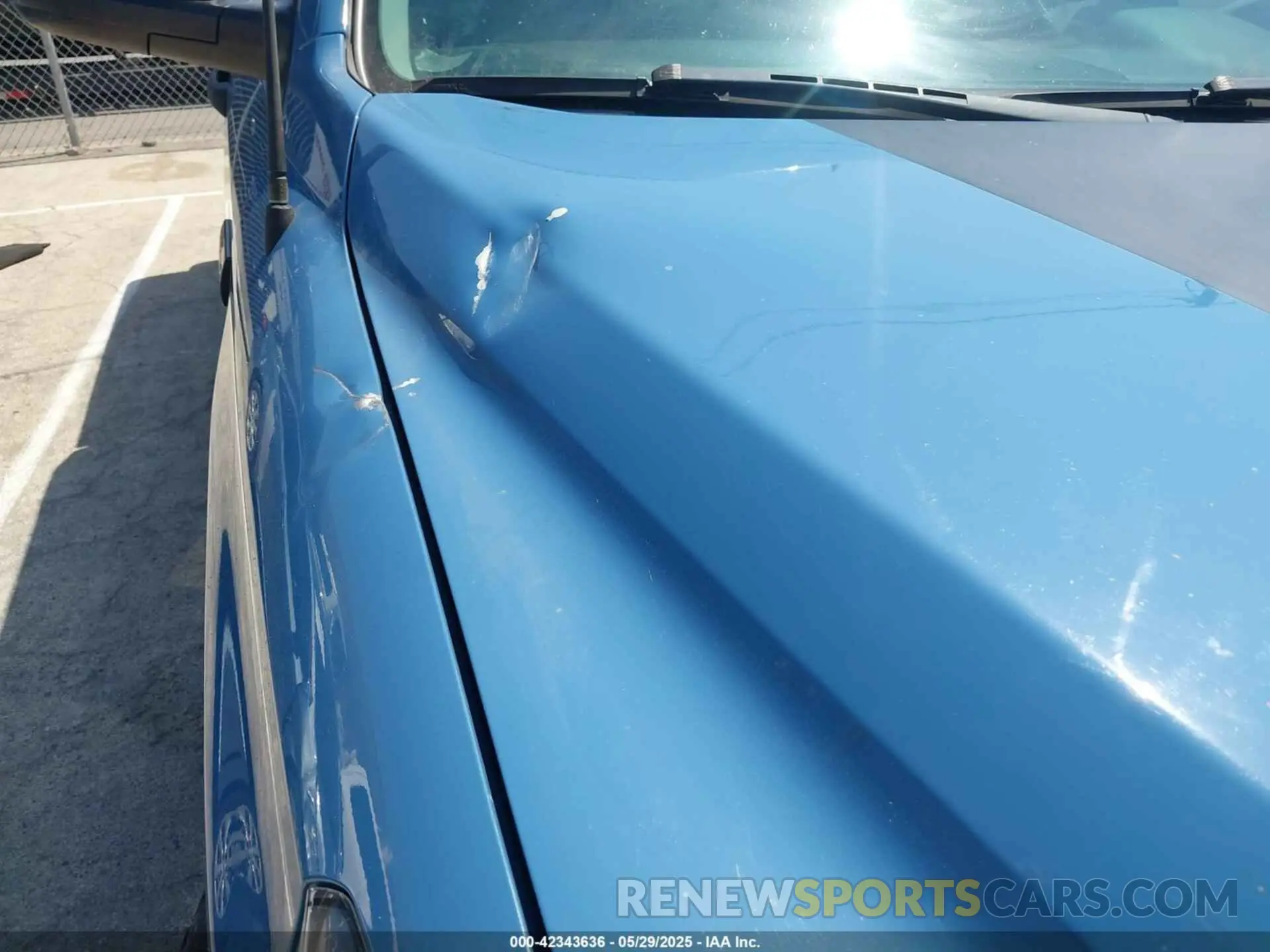18 Photograph of a damaged car 5TFDW5F13KX852592 TOYOTA TUNDRA 2019