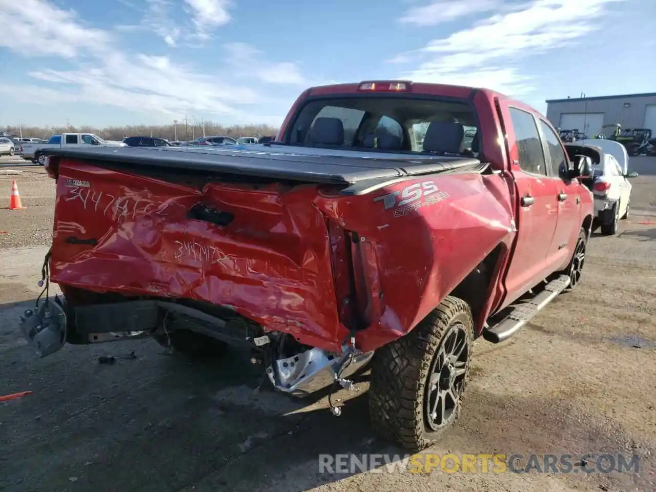 4 Photograph of a damaged car 5TFDW5F13KX867349 TOYOTA TUNDRA 2019