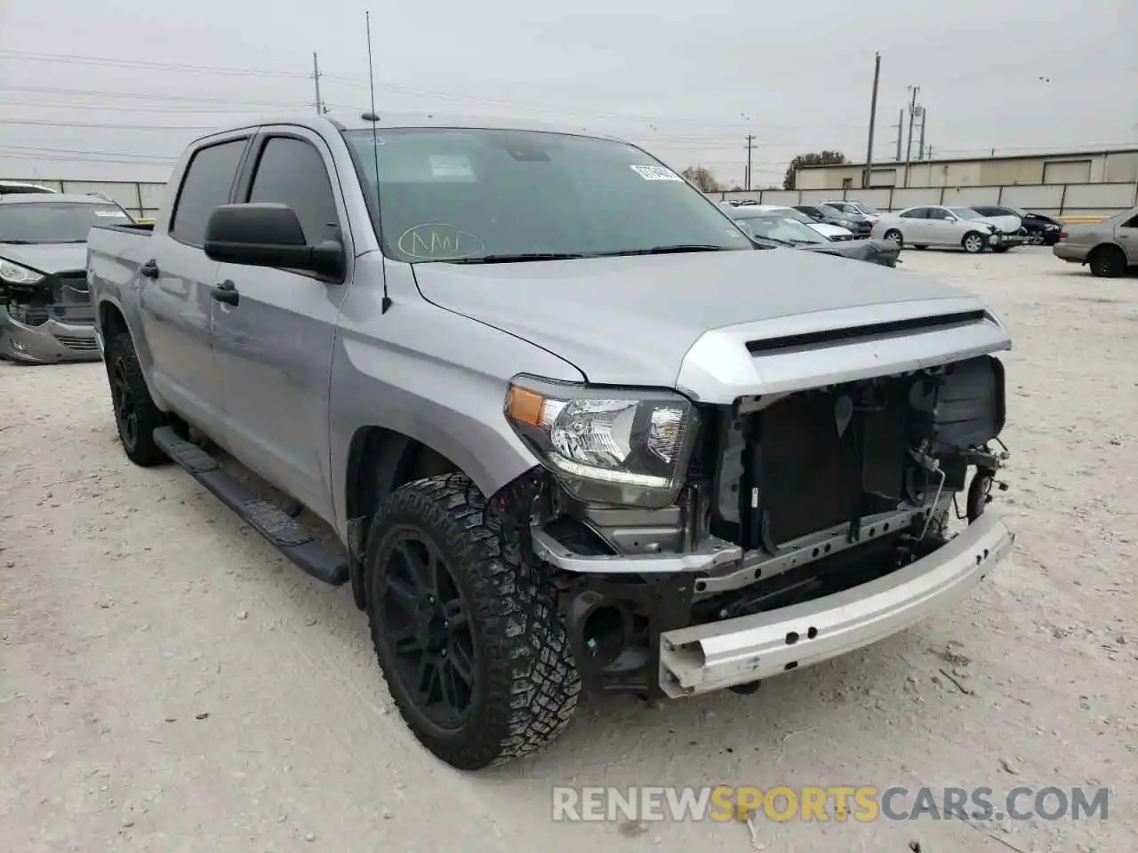 1 Photograph of a damaged car 5TFDW5F14KX856148 TOYOTA TUNDRA 2019