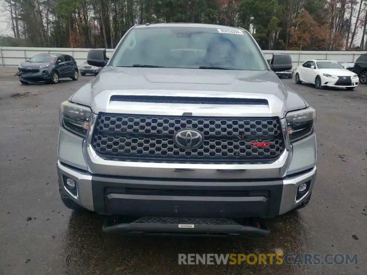 5 Photograph of a damaged car 5TFDW5F15KX832425 TOYOTA TUNDRA 2019