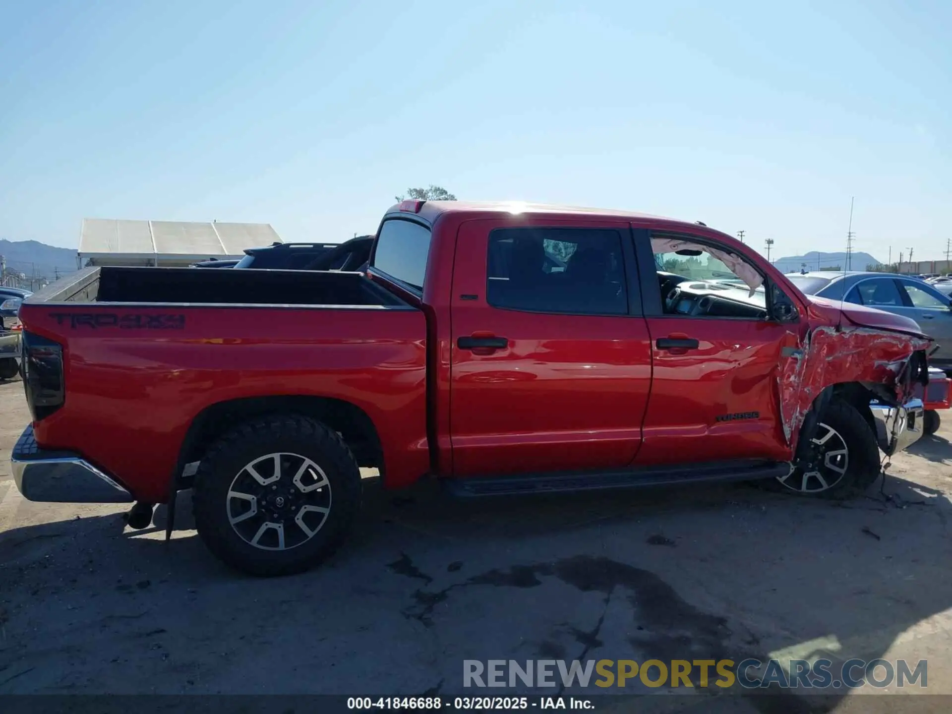 13 Photograph of a damaged car 5TFDW5F15KX833817 TOYOTA TUNDRA 2019
