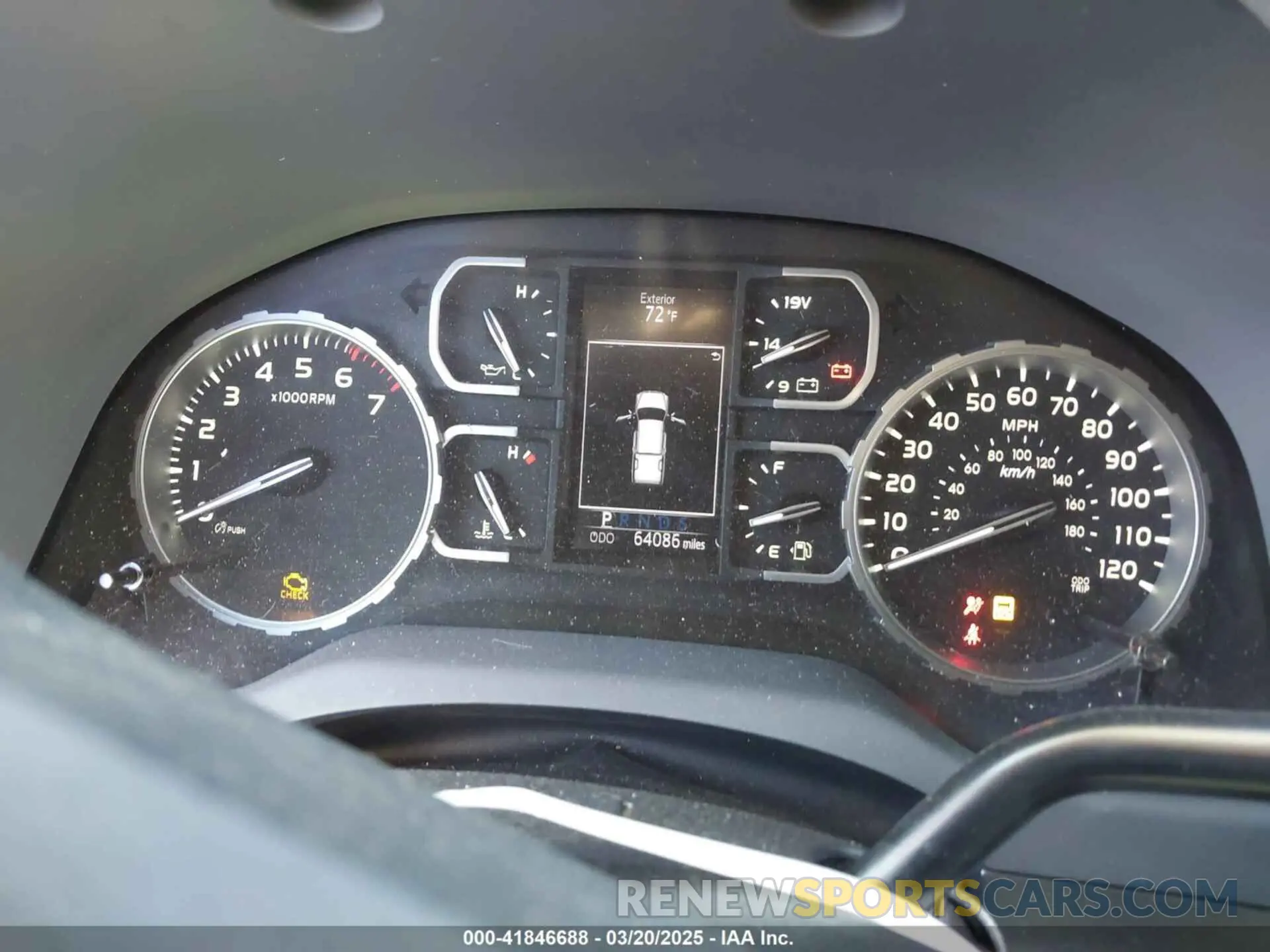 7 Photograph of a damaged car 5TFDW5F15KX833817 TOYOTA TUNDRA 2019