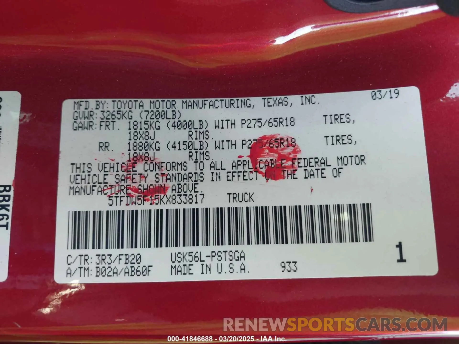 9 Photograph of a damaged car 5TFDW5F15KX833817 TOYOTA TUNDRA 2019