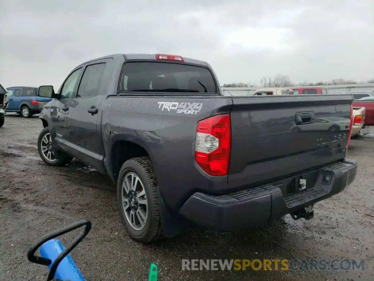 3 Photograph of a damaged car 5TFDW5F17KX780084 TOYOTA TUNDRA 2019