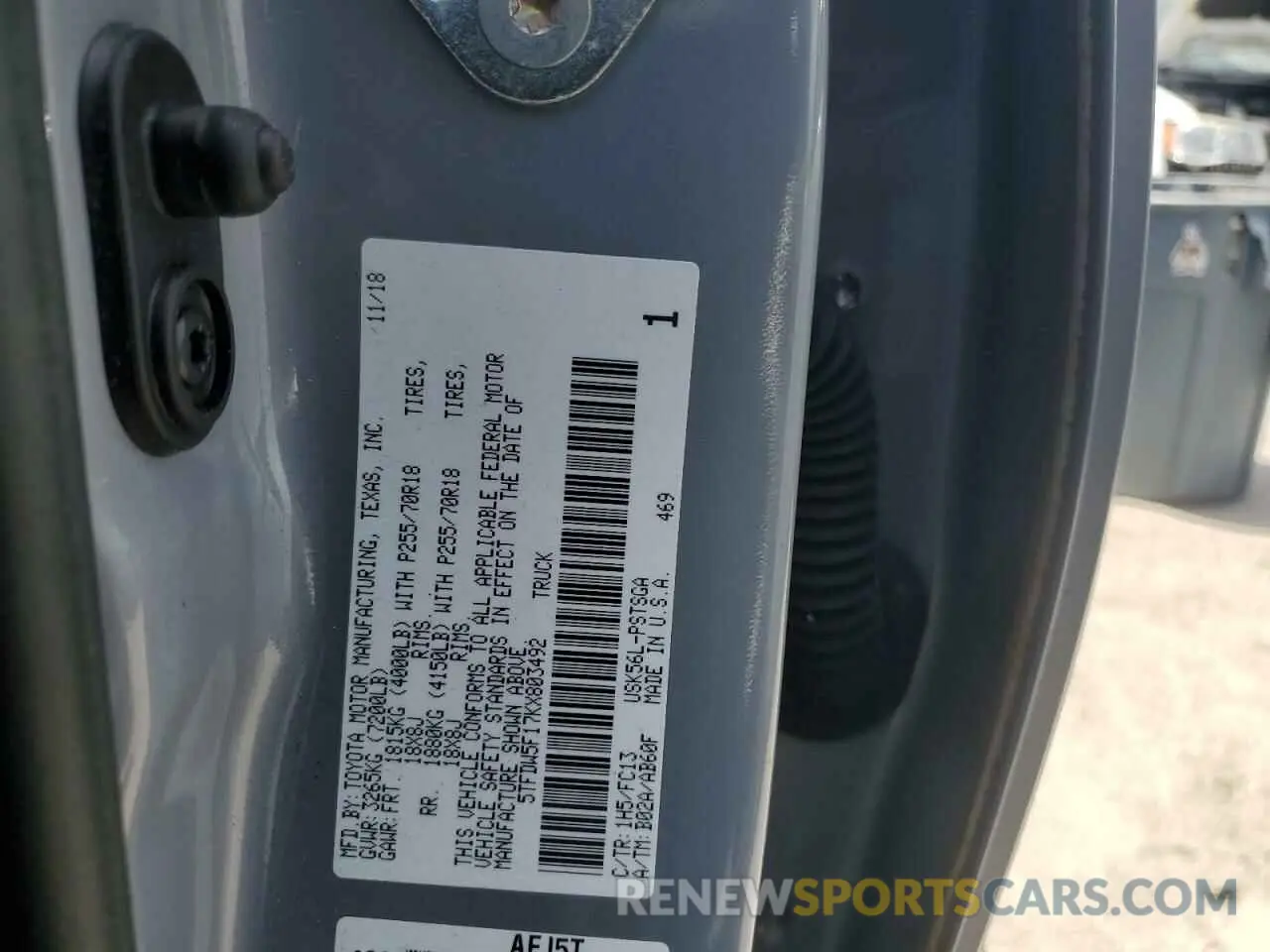 12 Photograph of a damaged car 5TFDW5F17KX803492 TOYOTA TUNDRA 2019