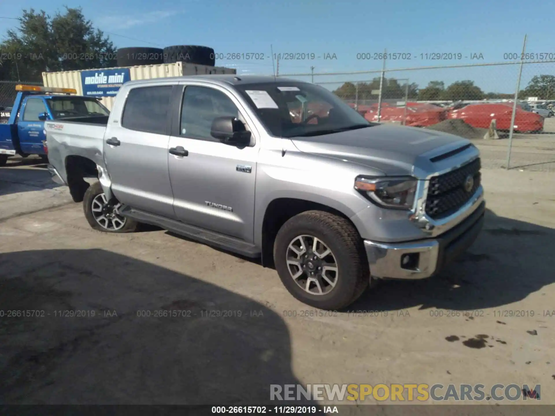 1 Photograph of a damaged car 5TFDW5F17KX834631 TOYOTA TUNDRA 2019