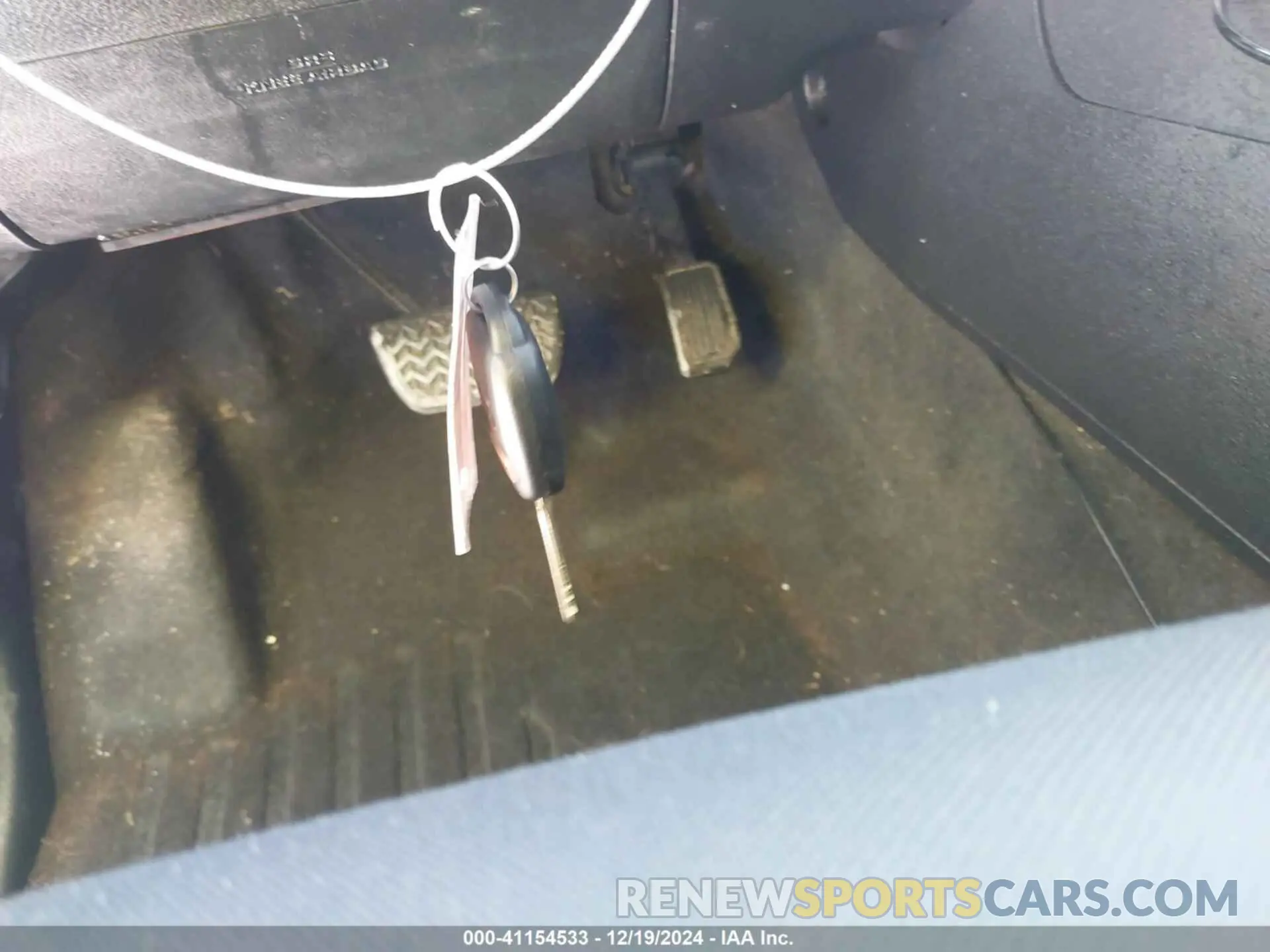 11 Photograph of a damaged car 5TFDW5F18KX787366 TOYOTA TUNDRA 2019