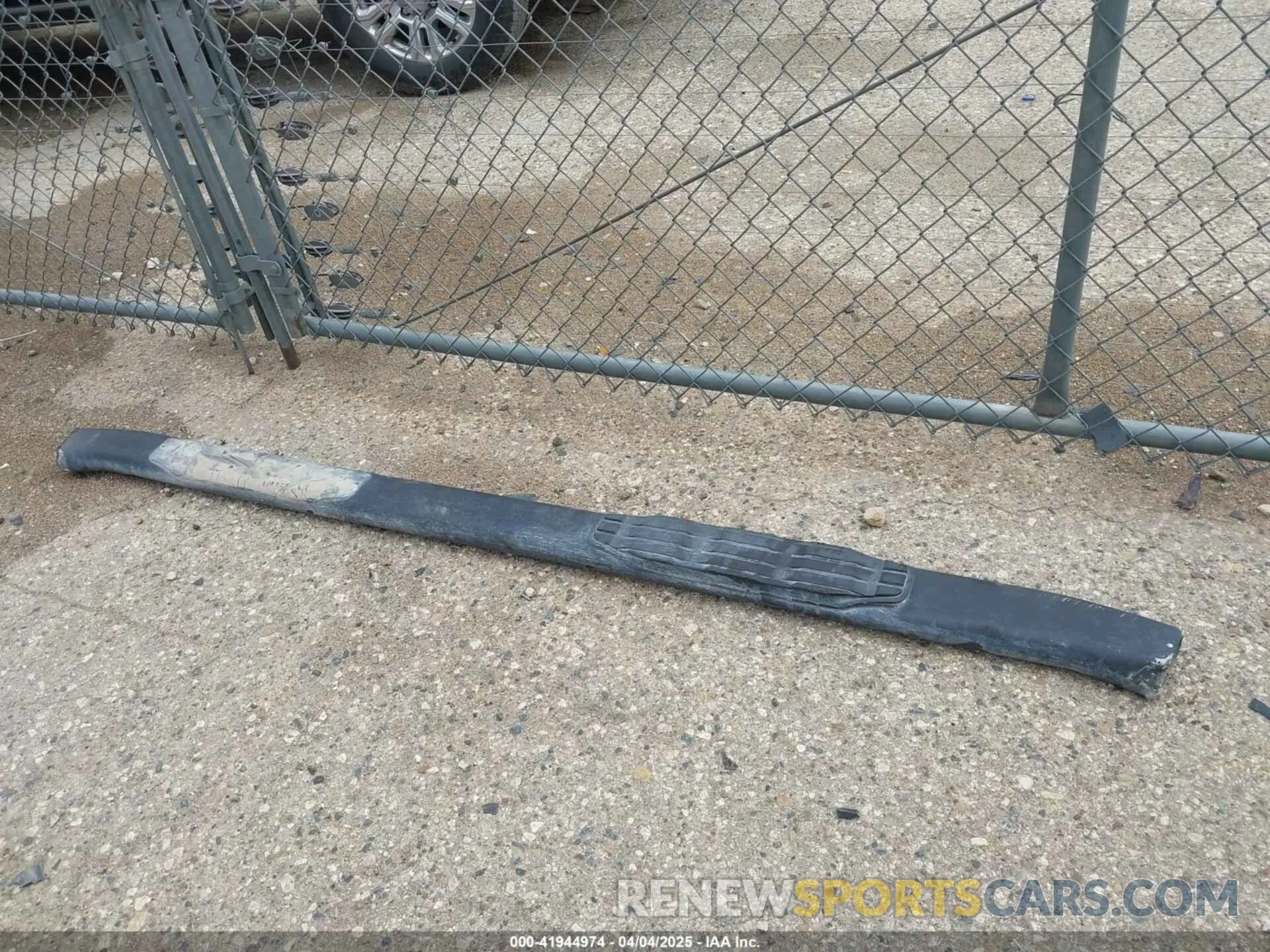 12 Photograph of a damaged car 5TFDW5F18KX797136 TOYOTA TUNDRA 2019
