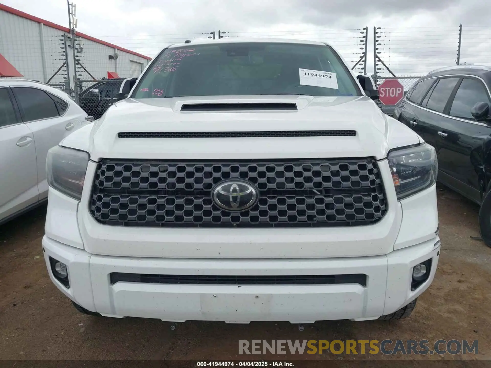 13 Photograph of a damaged car 5TFDW5F18KX797136 TOYOTA TUNDRA 2019