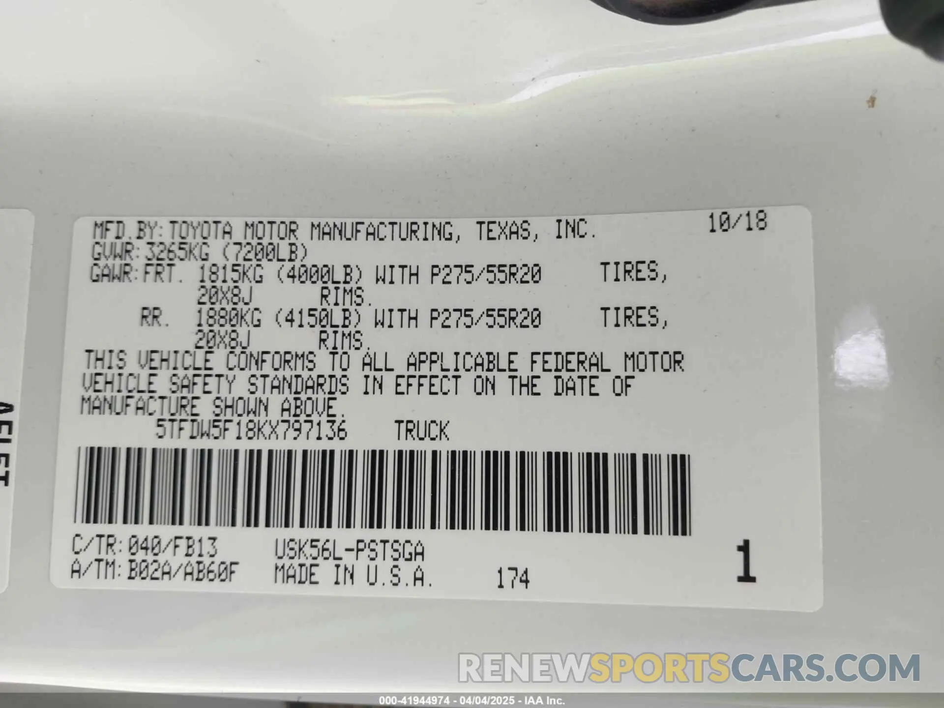 9 Photograph of a damaged car 5TFDW5F18KX797136 TOYOTA TUNDRA 2019