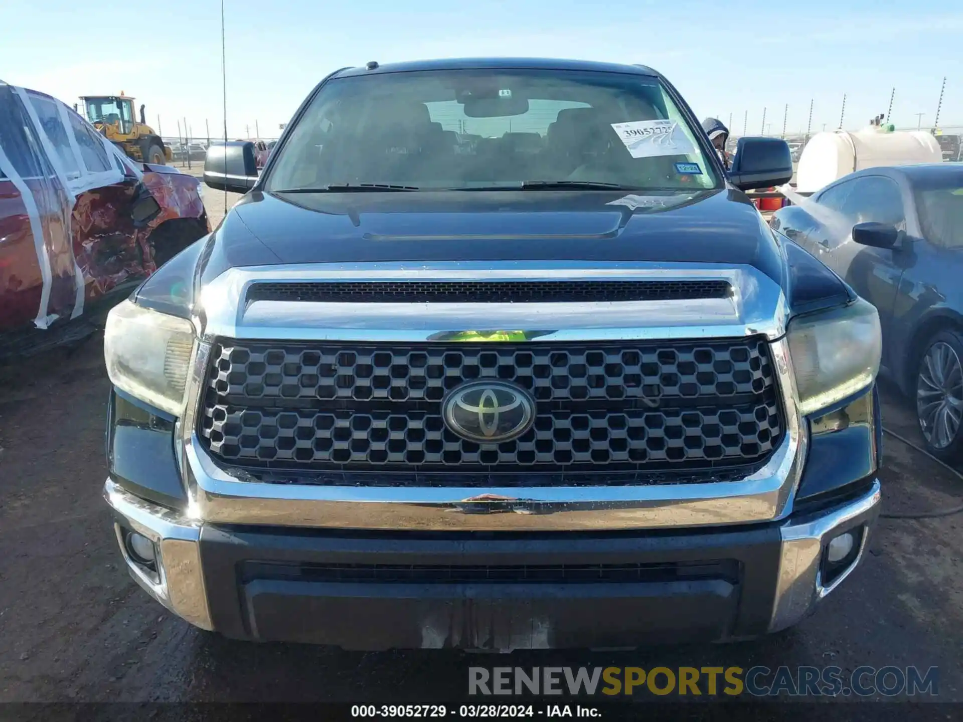 12 Photograph of a damaged car 5TFDW5F19KX814087 TOYOTA TUNDRA 2019