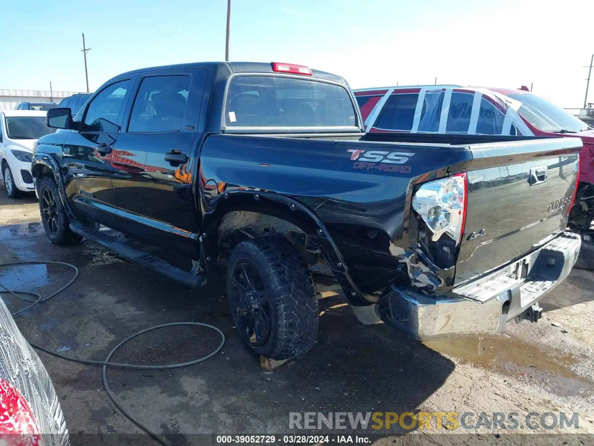 3 Photograph of a damaged car 5TFDW5F19KX814087 TOYOTA TUNDRA 2019