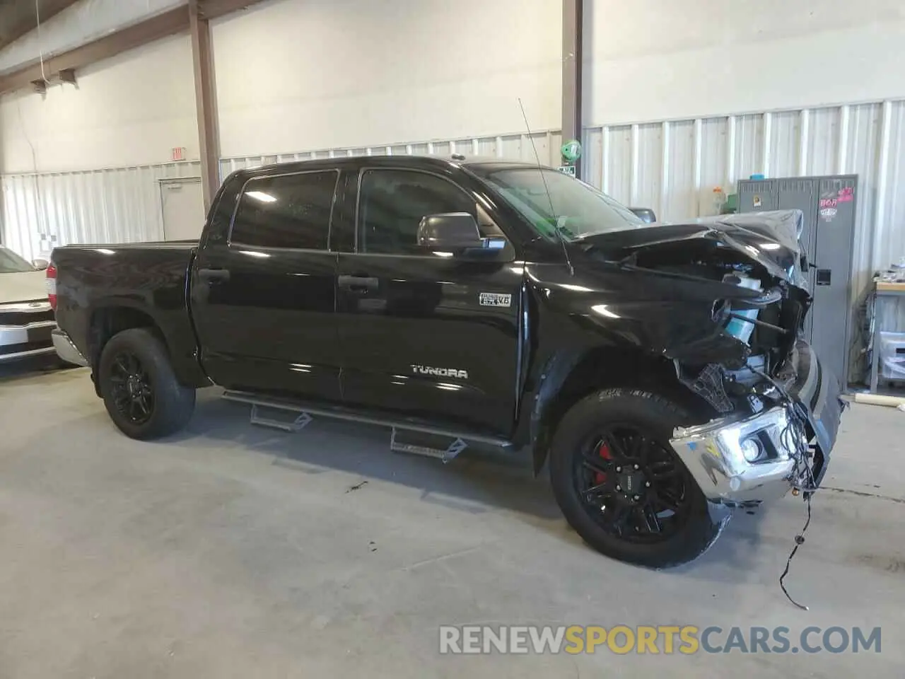 4 Photograph of a damaged car 5TFDW5F19KX819158 TOYOTA TUNDRA 2019