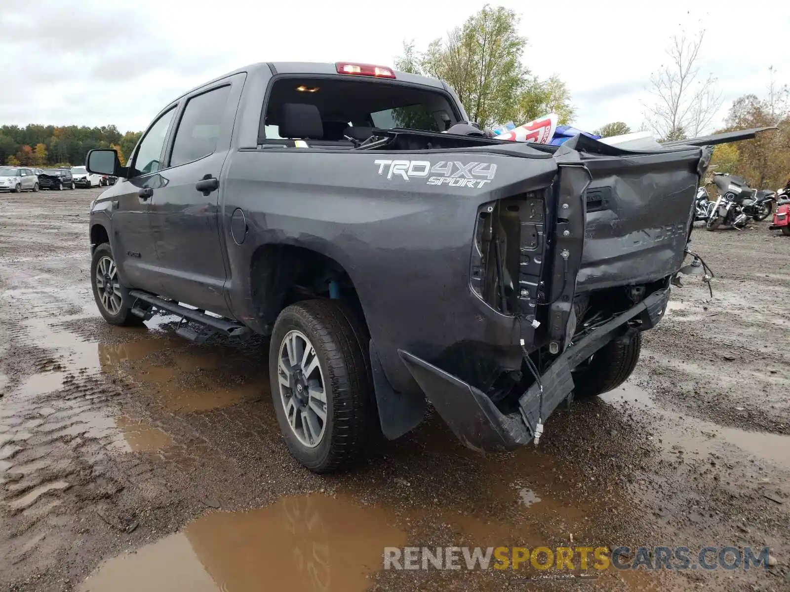 3 Photograph of a damaged car 5TFDW5F19KX861412 TOYOTA TUNDRA 2019