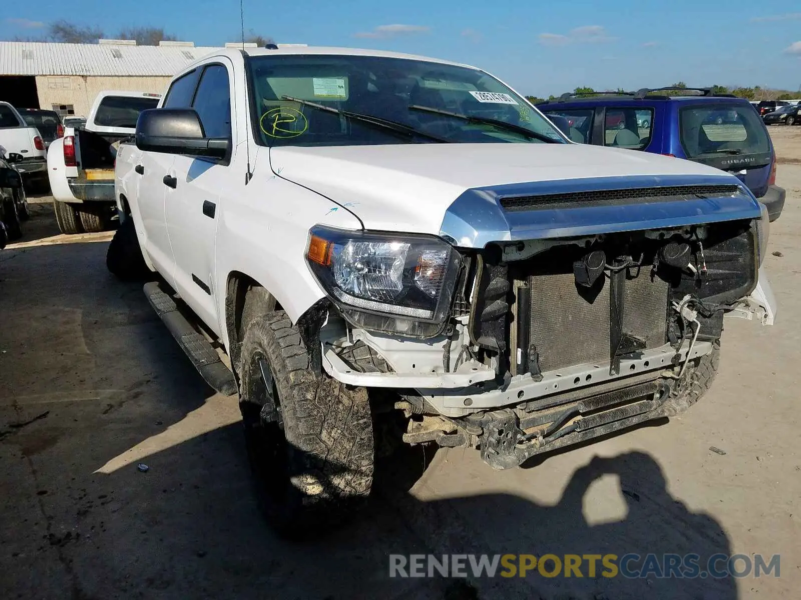 1 Photograph of a damaged car 5TFDW5F1XKX827155 TOYOTA TUNDRA 2019