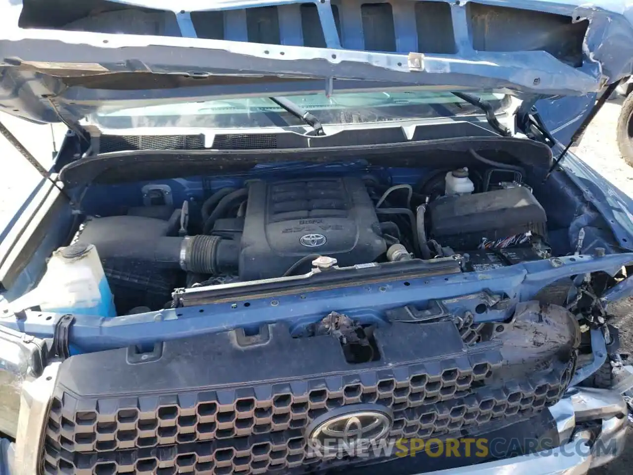 11 Photograph of a damaged car 5TFDY5F10KX848557 TOYOTA TUNDRA 2019