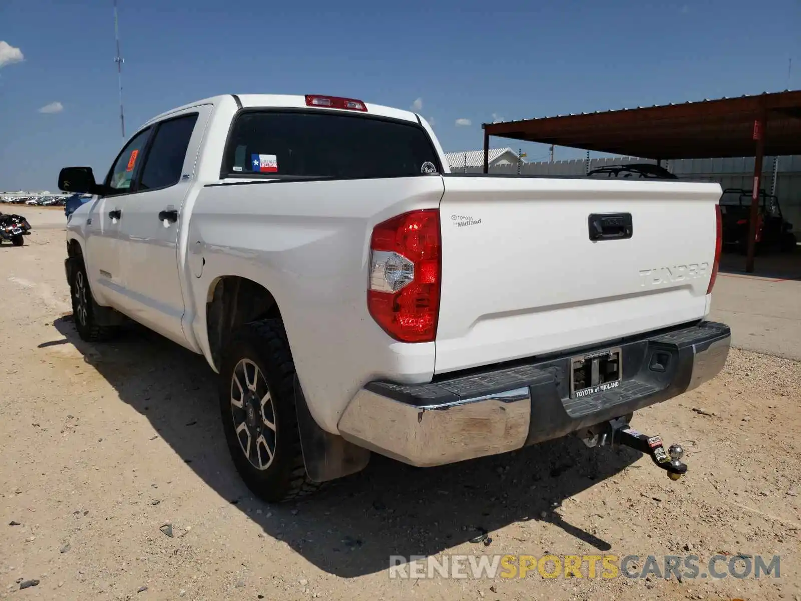 3 Photograph of a damaged car 5TFDY5F10KX851412 TOYOTA TUNDRA 2019