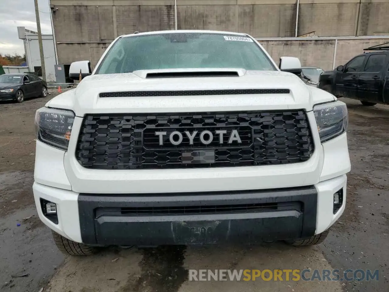 5 Photograph of a damaged car 5TFDY5F11KX803174 TOYOTA TUNDRA 2019