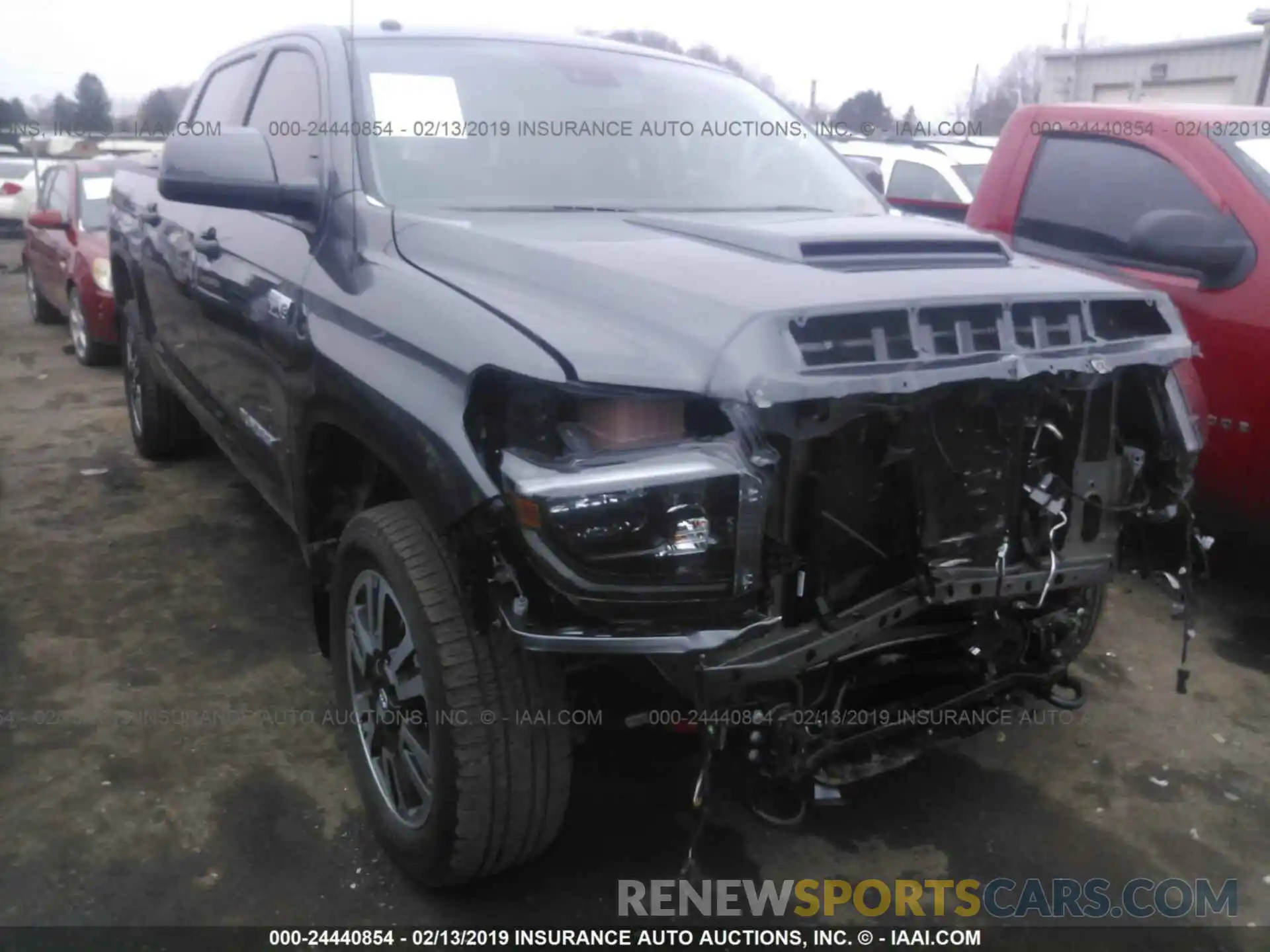 1 Photograph of a damaged car 5TFDY5F12KX783730 TOYOTA TUNDRA 2019