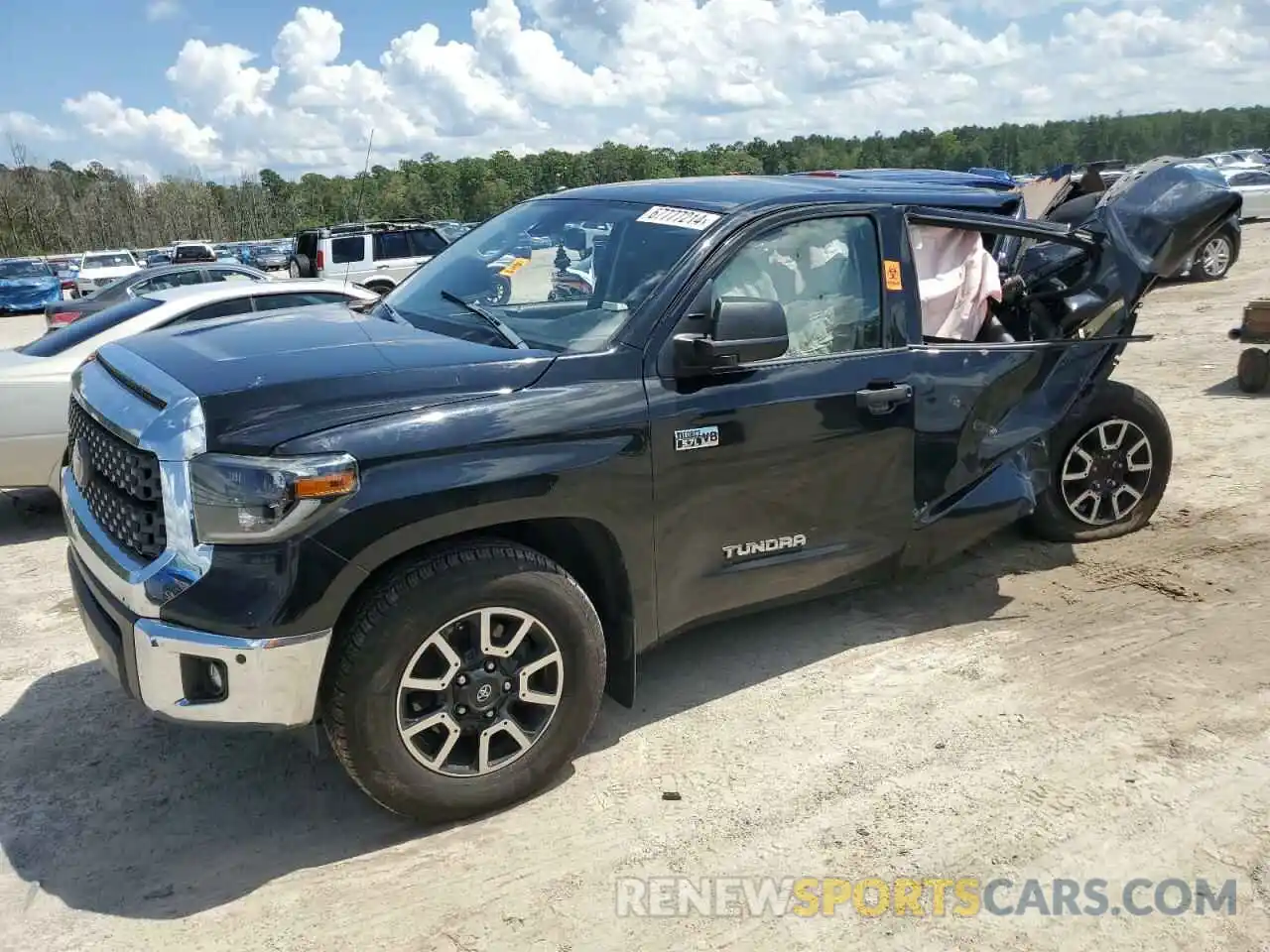 1 Photograph of a damaged car 5TFDY5F12KX786014 TOYOTA TUNDRA 2019