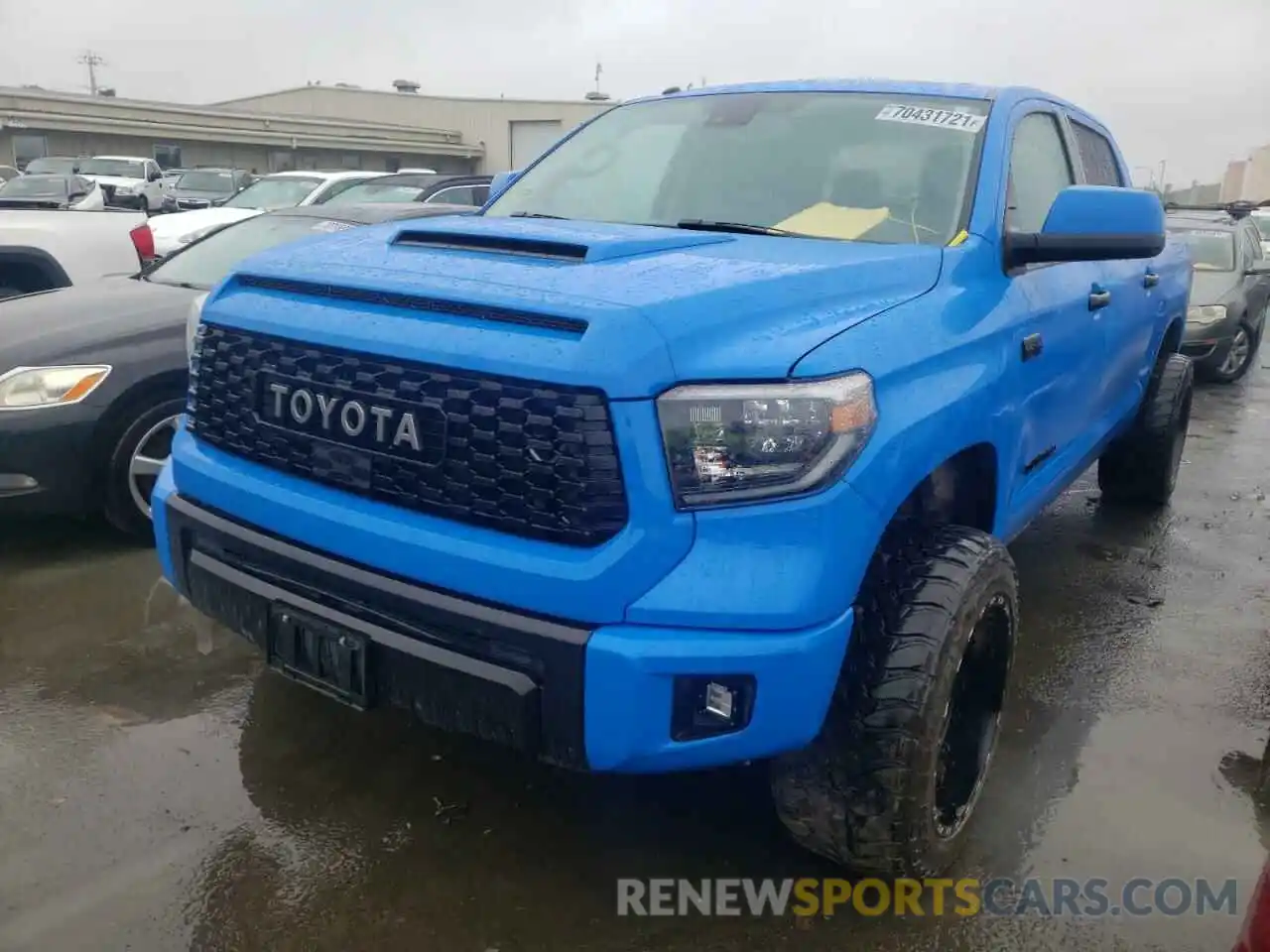 2 Photograph of a damaged car 5TFDY5F12KX792850 TOYOTA TUNDRA 2019