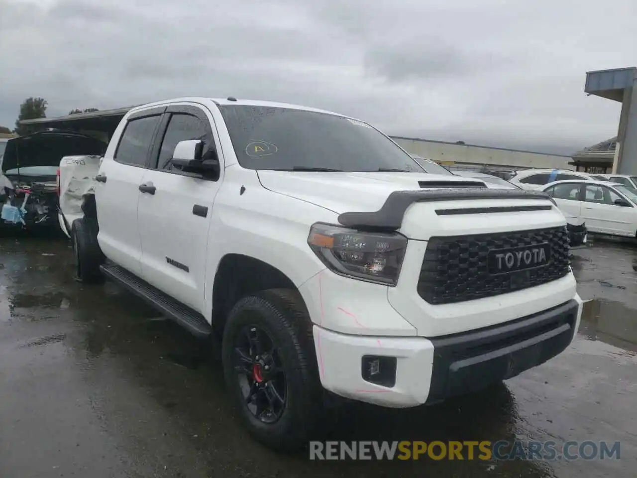 1 Photograph of a damaged car 5TFDY5F12KX840282 TOYOTA TUNDRA 2019